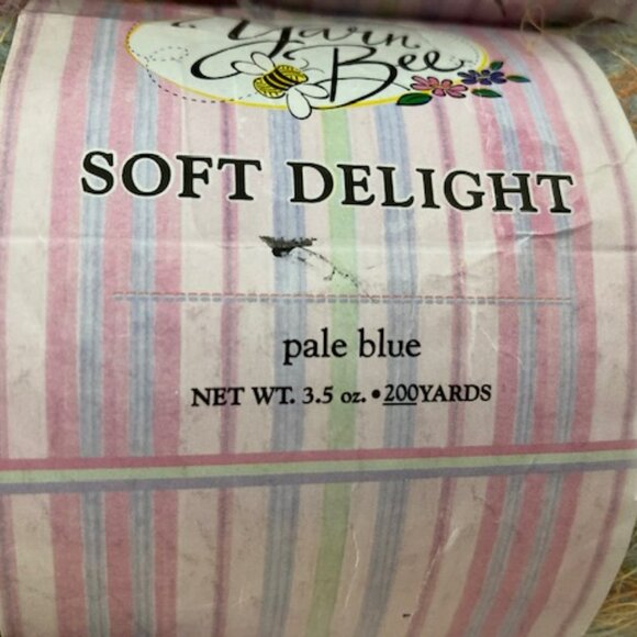 7 yarn  Yarn Bee soft delight, pale blue - Picture 4 of 4